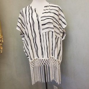 NWOT Piperlime Collection striped fringe top women's size Small (W5)